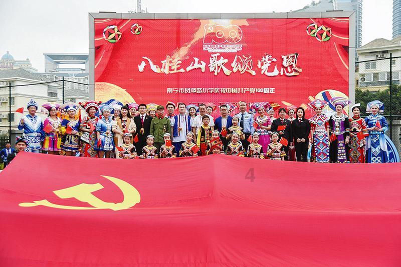 那么多帝王将相，为何乾隆和慈禧会成为民间小吃最广泛的代言人?
